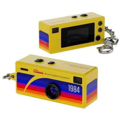 Mini Digital Camera 0.96 Inch Keychain Camera Retro Support Memory Card 1080P Very Small Camcorder Video Recorder with Flash